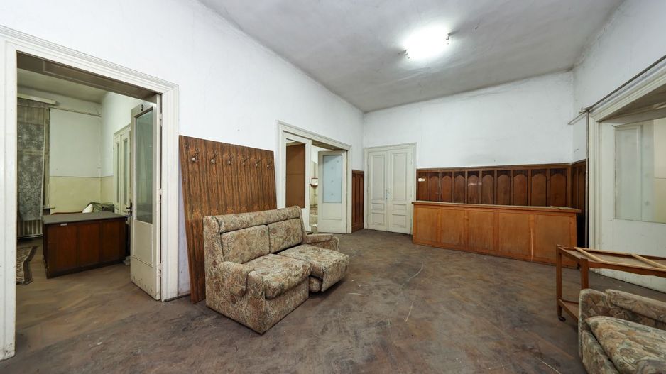 Casă spațioasă în centrul orașului Sfântu Gheorghe | Teren 1300 mp - Poză 19