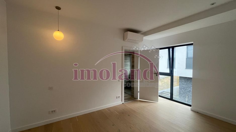 Vila superba - 5 camere - Laguna albastra-Corbeanca - Poză 7