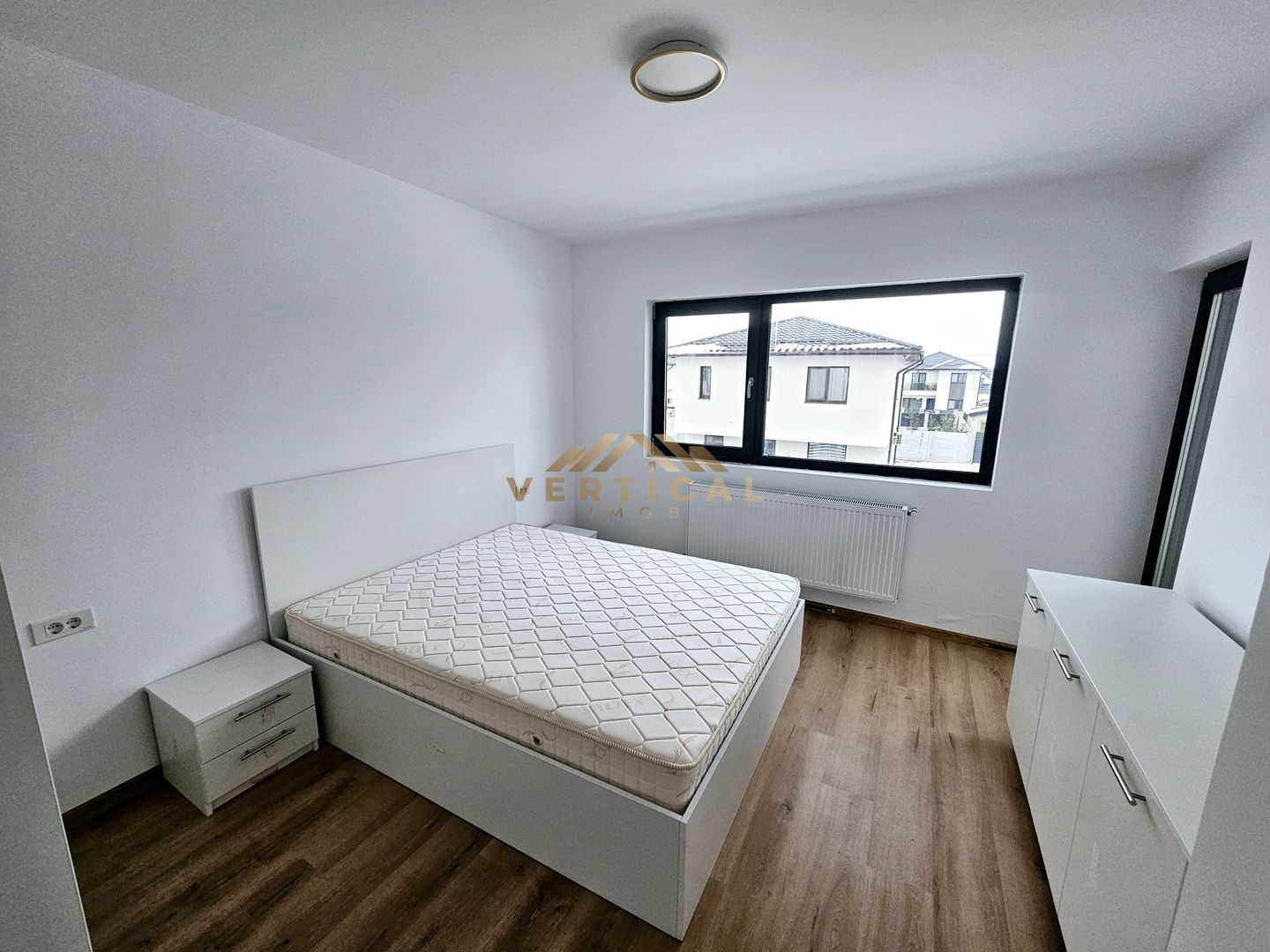 De inchiriat vila 4 camere - intrare comuna Berceni - Poză 13