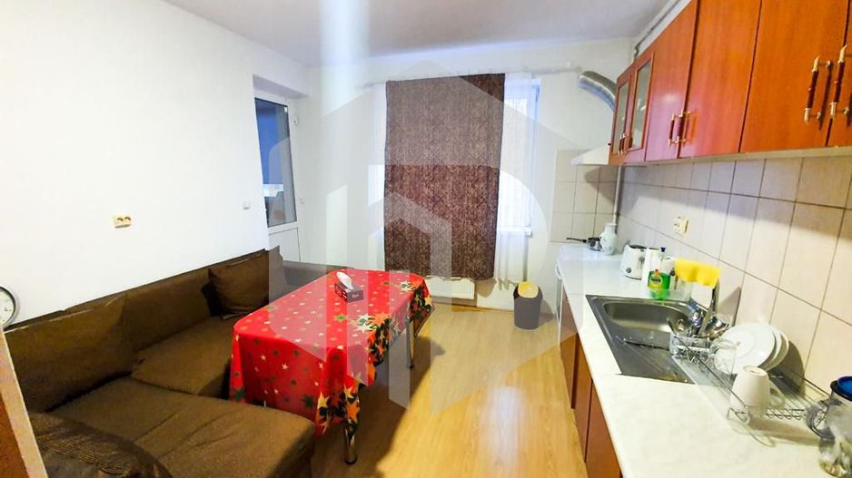 Apartamet 2 camere - Etaj 1 - Mobilat si Utilat - Dumbravii - Poză 3