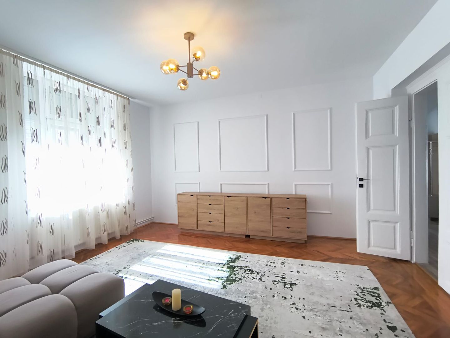 De închiriat: vilă renovată, Mihai Eminescu. 1 000 E/lună. Comision 0 - Poză 10