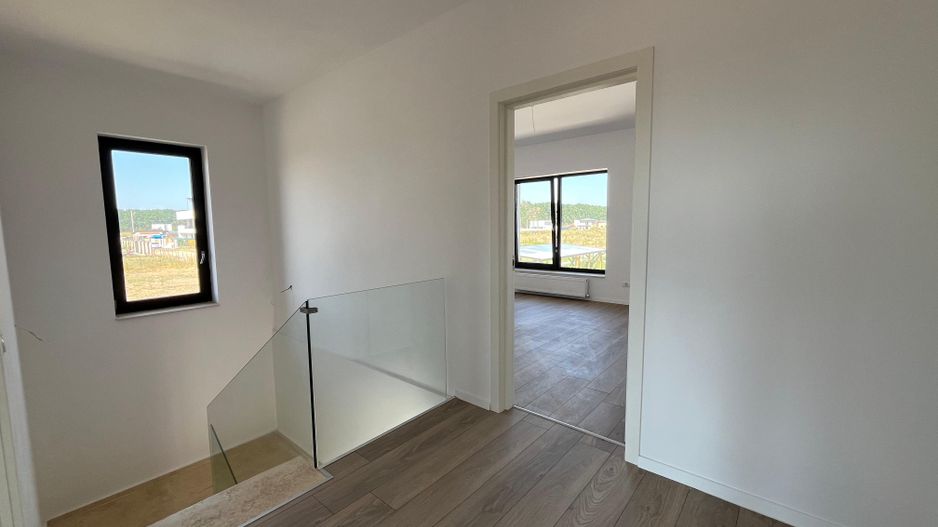 Vila spatioasa langa padure TVA 0%, teren 700mp, DN1, A3, A0 - Poză 22