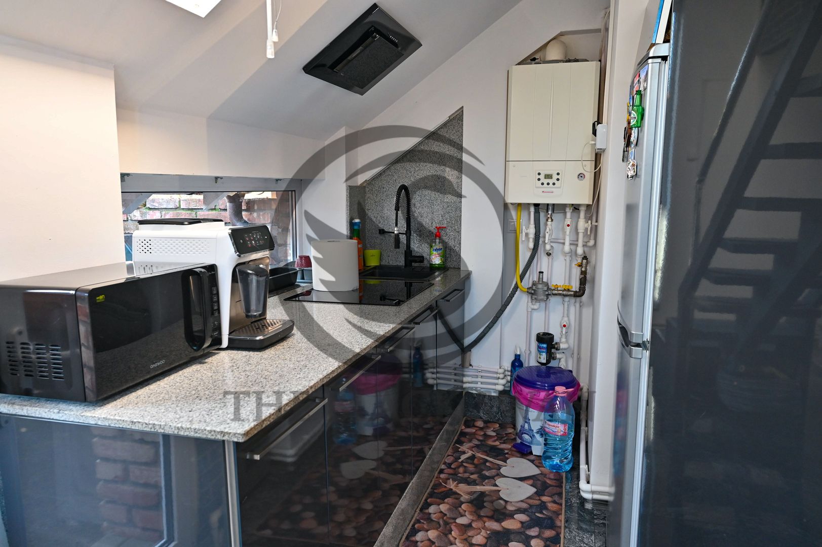 Casa cu 3 camere | Mobilata-utilata modern | Darmanesti | COMISION 0% - Poză 12