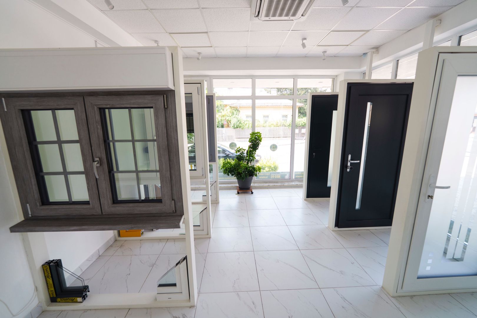 Spatiu comercial de vanzare - Amaradia - Poză 5