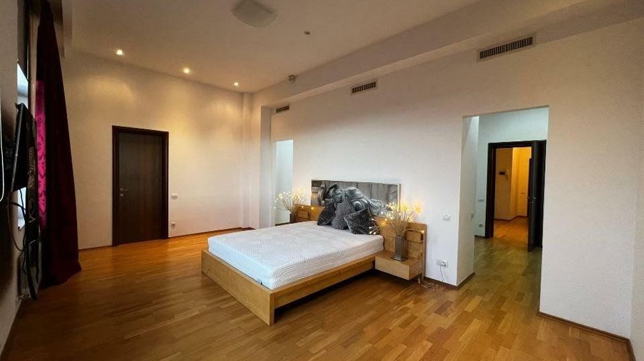 Penthouse Exclusivist 5 camere I Ansamblul Privighetorilor - Poză 6