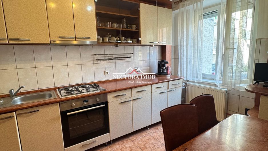 NECTORA IMOB-Apartament 3 camere, 2 bai, Zona Piata Decebal, Utilat - Poză 14