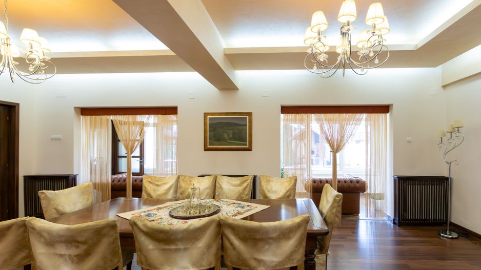 Proprietate exclusivistă ultracentrală -eleganță, spațiu și rafinament - Poză 43