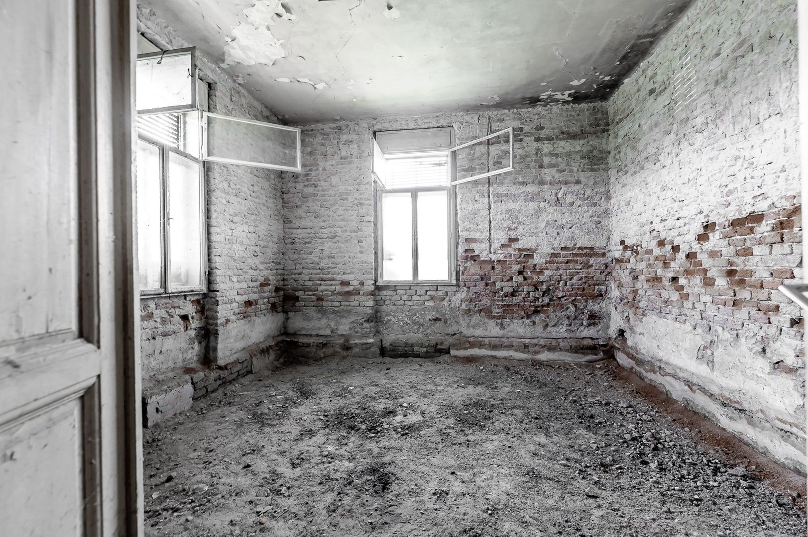 Moara veche Szabados malom -spațiu comercial Nădlac - Poză 12