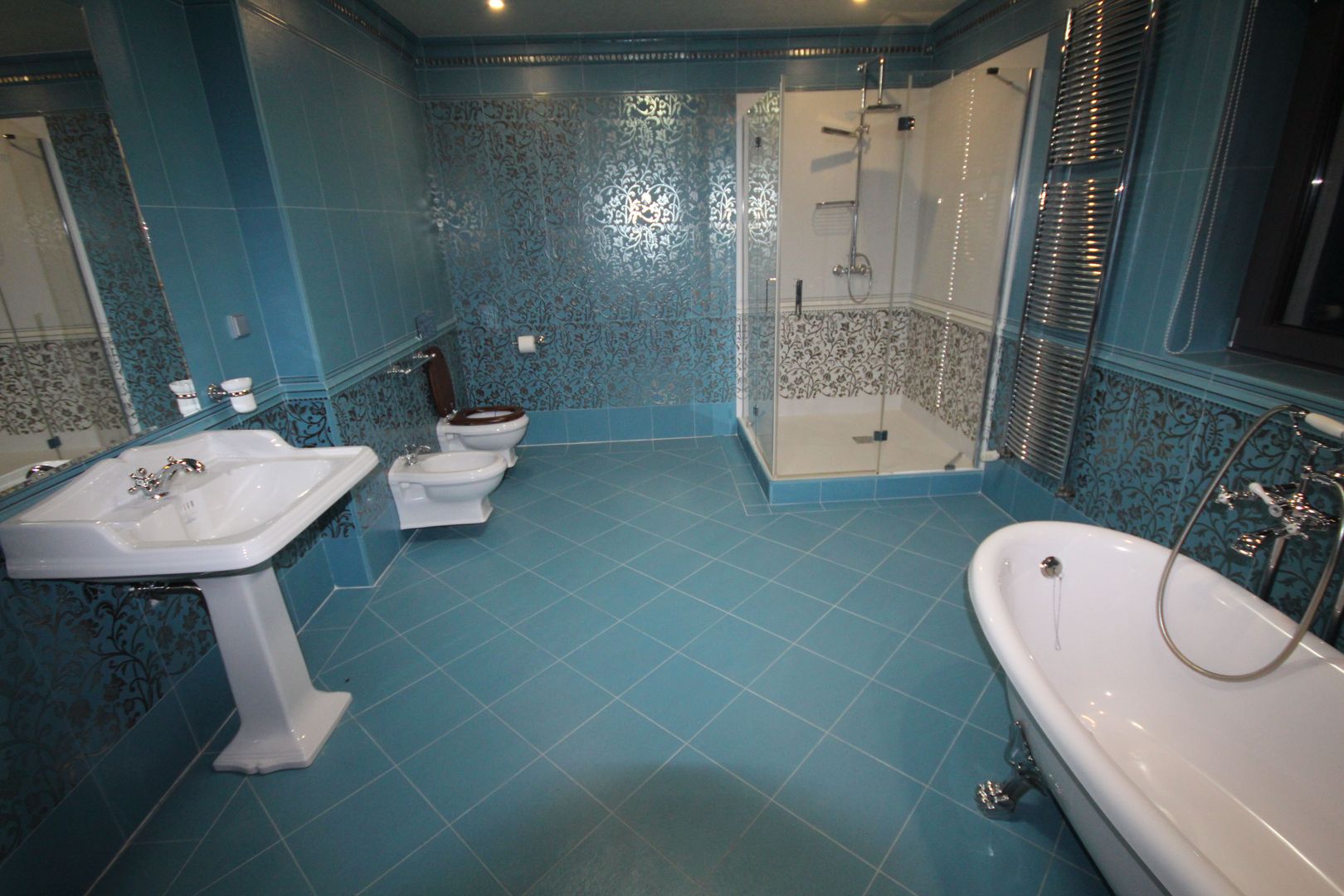 Lux la 5 minute de Iulius Twon - Poză 66