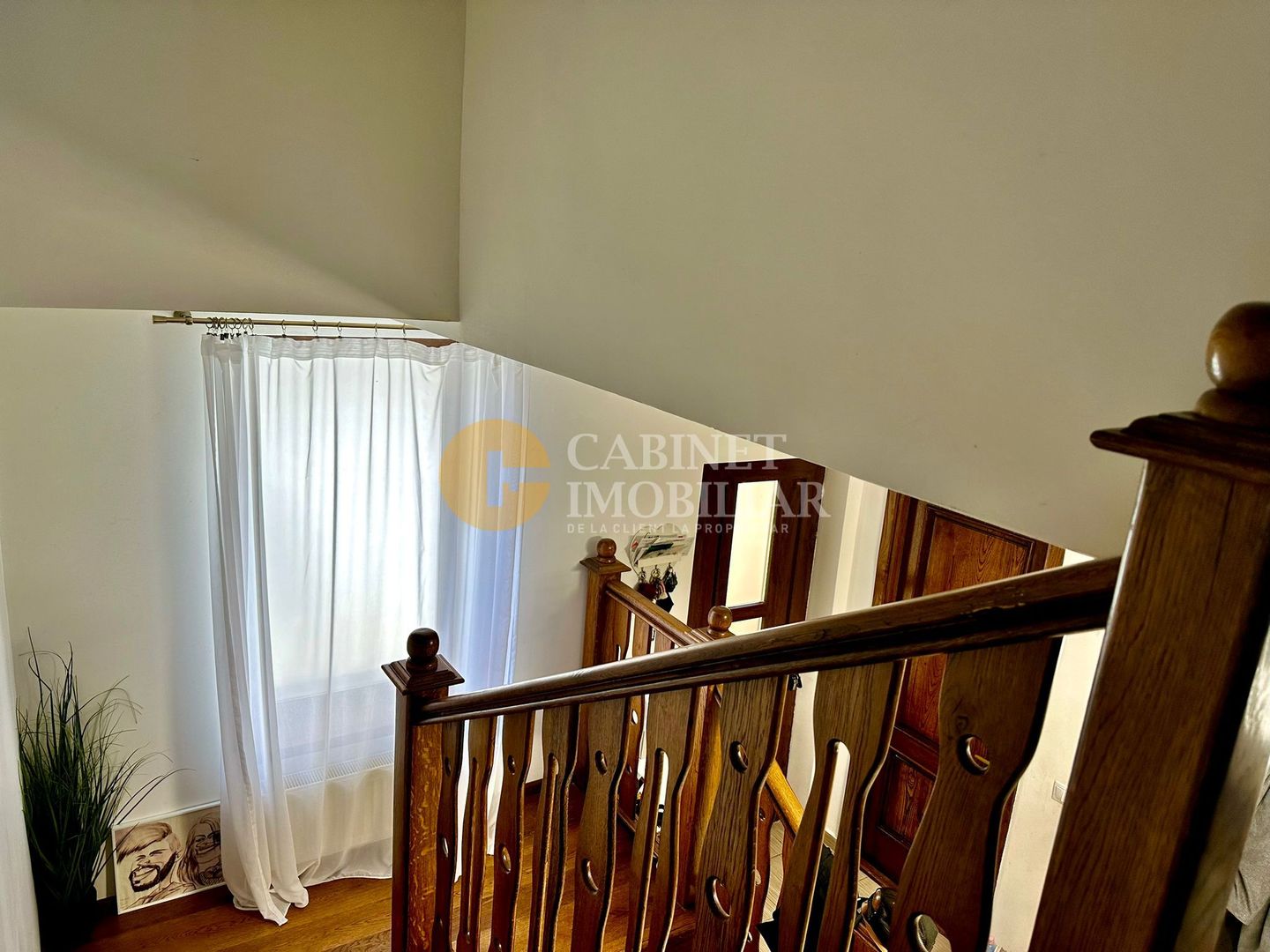 Casa Triplex Rediu Complet Mobilat - Poză 14