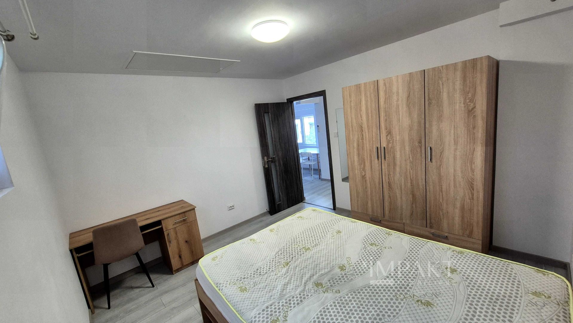 Apartament cu 3 camere- la 10 minute de UMF - Poză 4