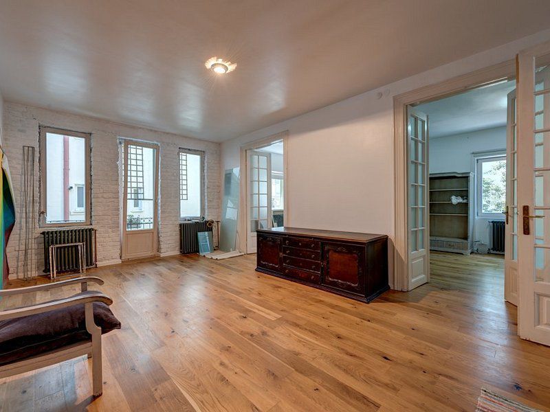 Etaj in vila ideal atelier, cabinet sau locuit, hub, activitati creative - Poză 1