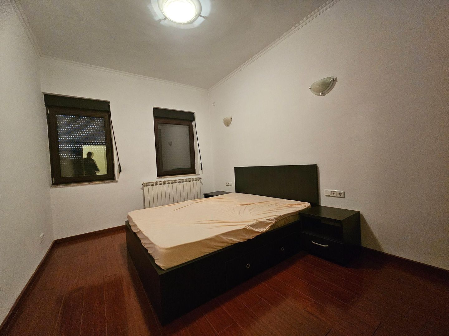 Apartament 3 camere de inchirat Rond OMV Pipera Nou curte 45M - Poză 11