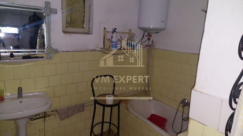 VILA 6 CAMERE, TEREN 300 MP, CAMPULUNG - Poză 10