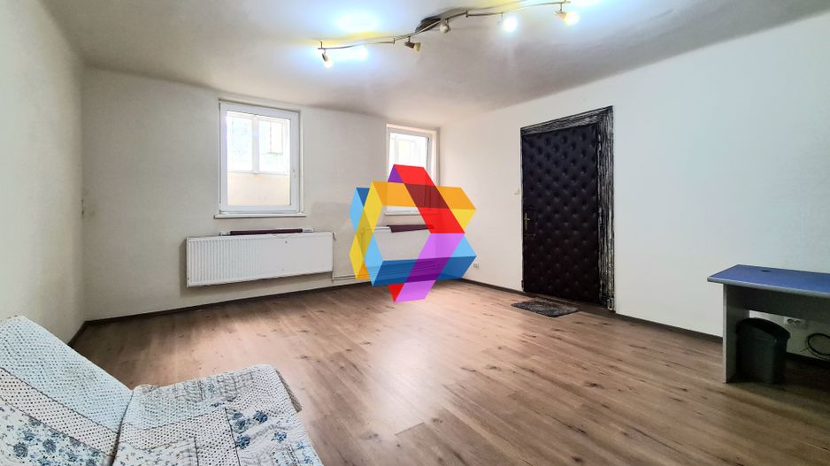 Spatiu birouri de vânzare Brasov - 55 mp  # Plus - Imo. ro - Poză 3