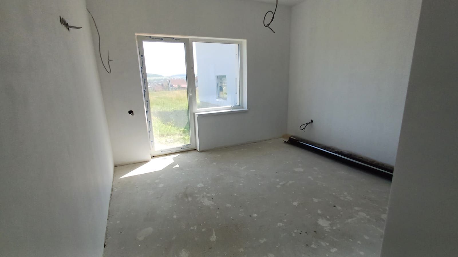 Casă individuală - Corunca-1460 mp teren - Poză 7