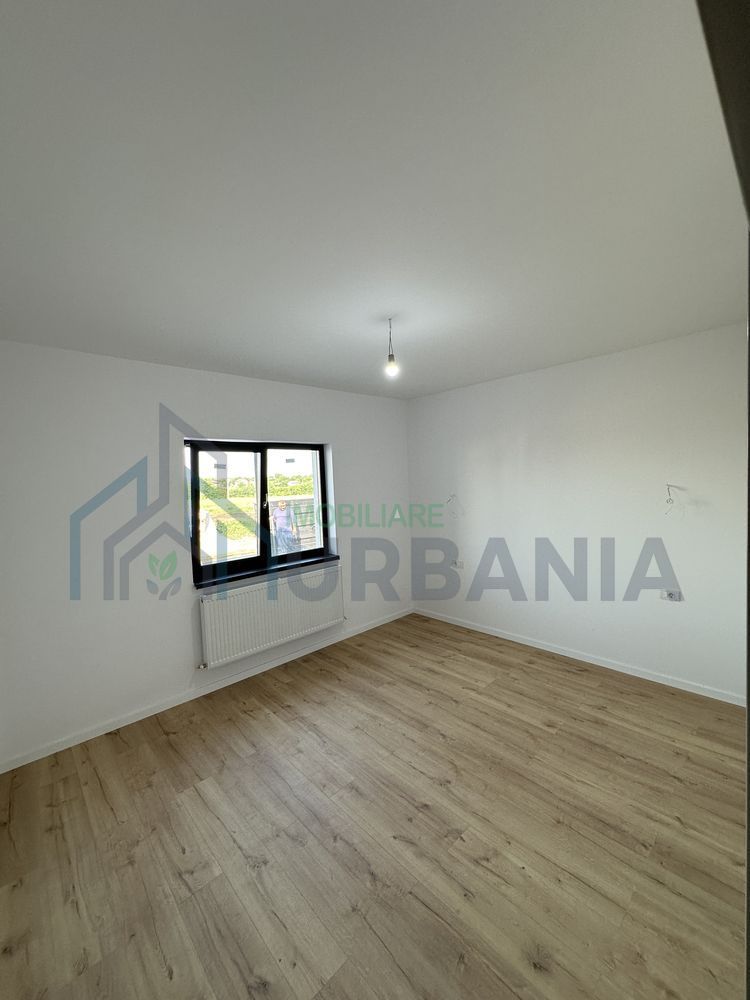 Casă de vânzare în Ciurbești, Miroslava – 4 camere, 85 mp utili, teren 400 mp - Poză 4