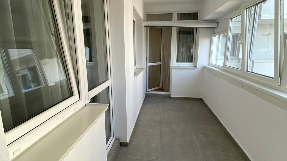 AP. 2 CAMERE, BLOC NOU, CENTRALA, LOC DE PARCARE, METROU 9 MINUTE - Poză 5