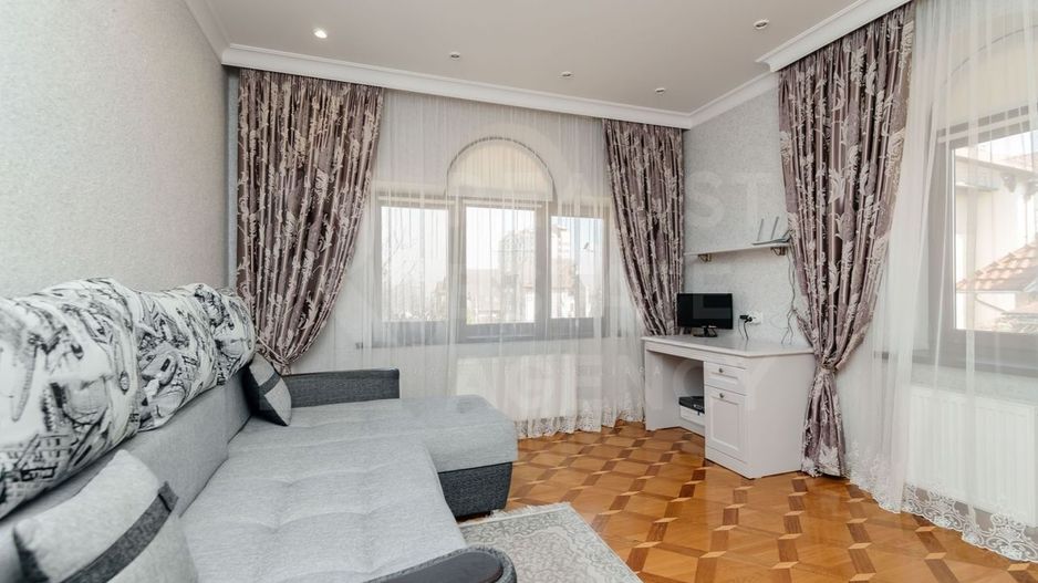 Chirie, casă, 5 camere, str. Ginta Latină, Ciocana - Poză 3