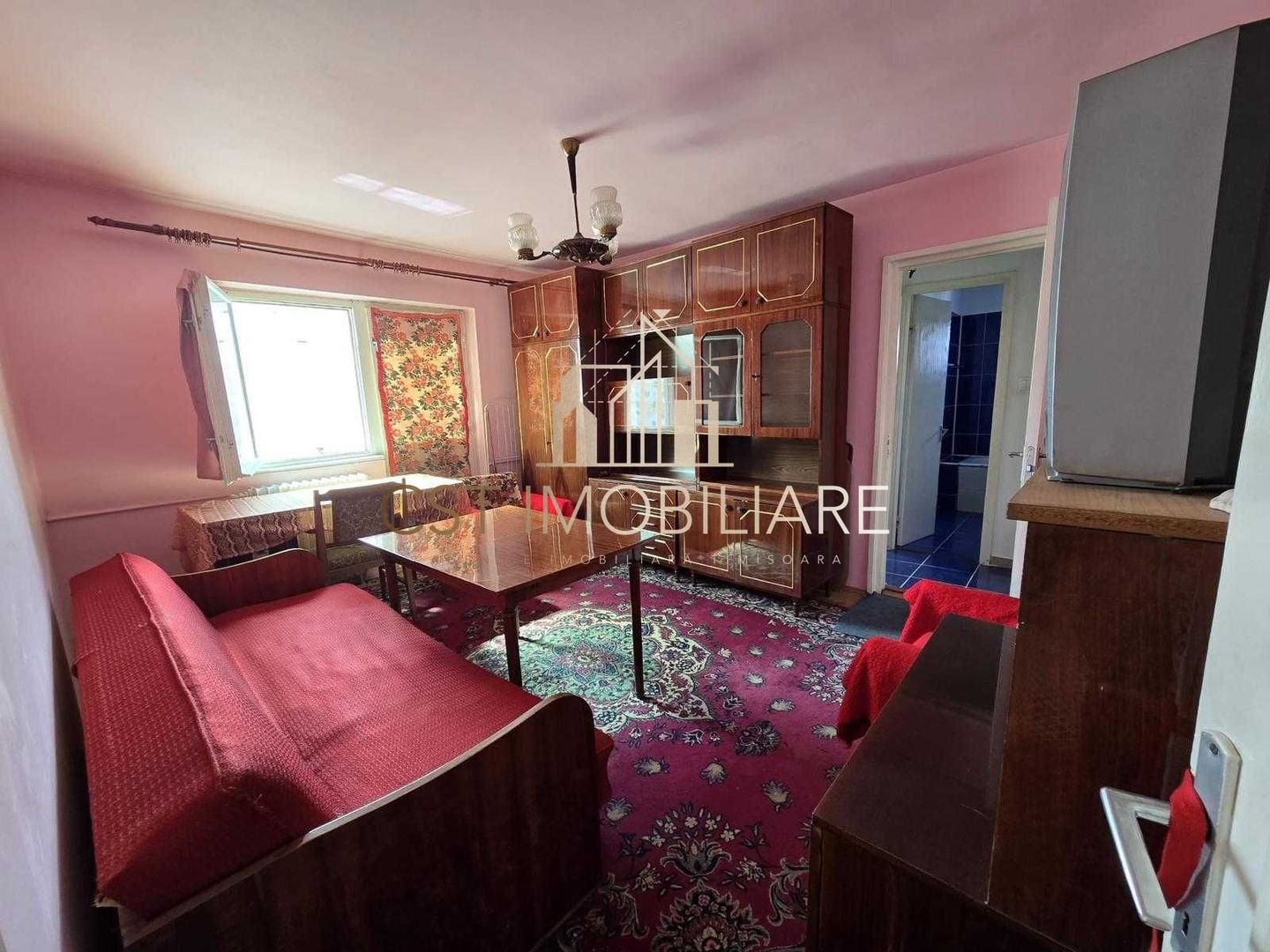 Apartament cu 2 camere de vânzare – Zona Olimpia, Timișoara - Poză 1