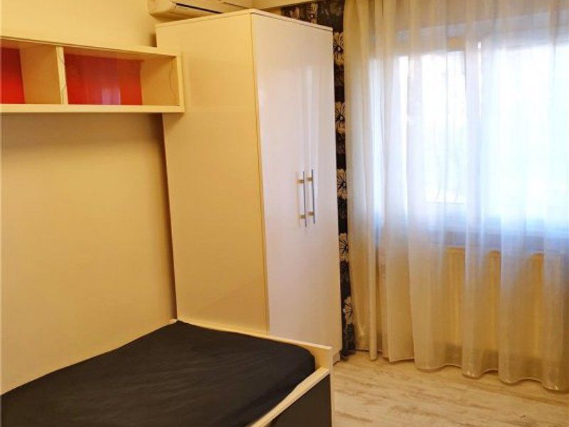 Apartament 4 camere in Aviatiei, mobilat si utilat complet,loc parcare - Poză 4