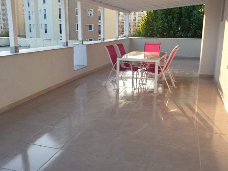 Apartament cu terasa de 50 mp, 3/3, pergola, loc parcare - Poză 1