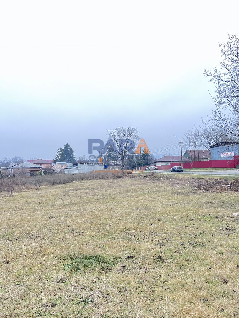 Teren pentru casă în oraș - Poză 6