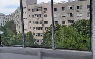 Dristor Garsoniera Nemobilata Aproape de Metrou - Poză 13