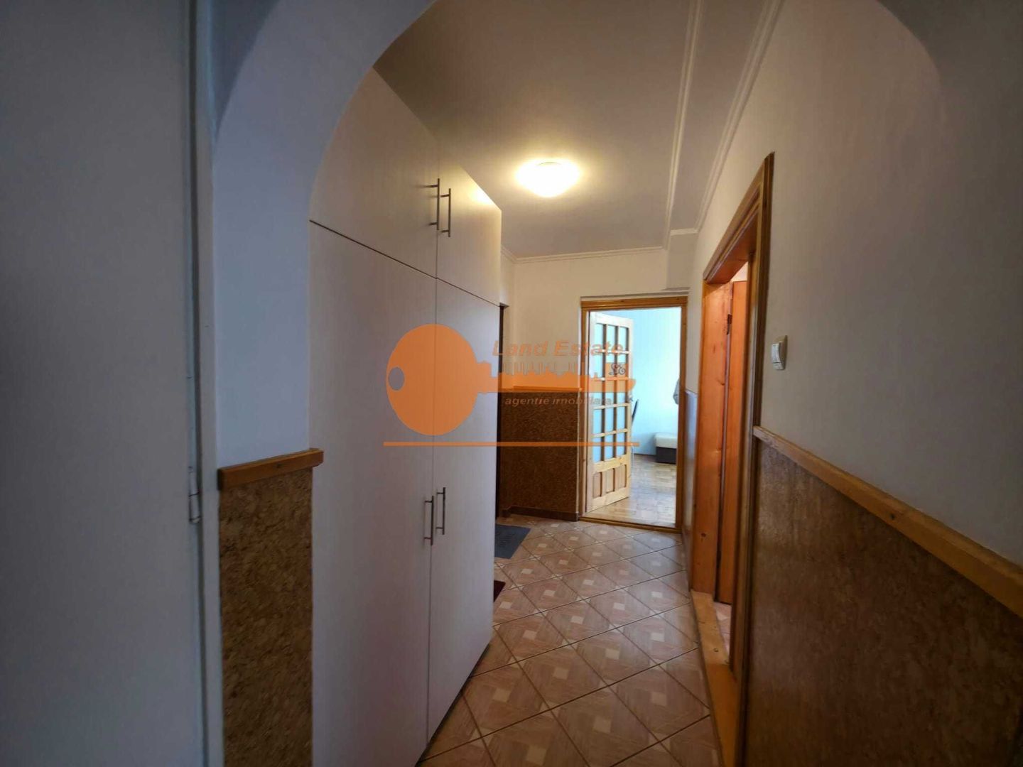Apartament 2 camere decomandat – Gorjului / Uverturii , la 900 m de metrou - Poză 6