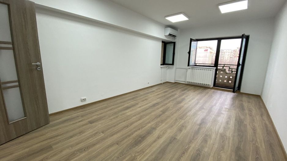 Imobil 4 camere Unirii, cladirea Sitraco, pretabil investitie. - Poză 11