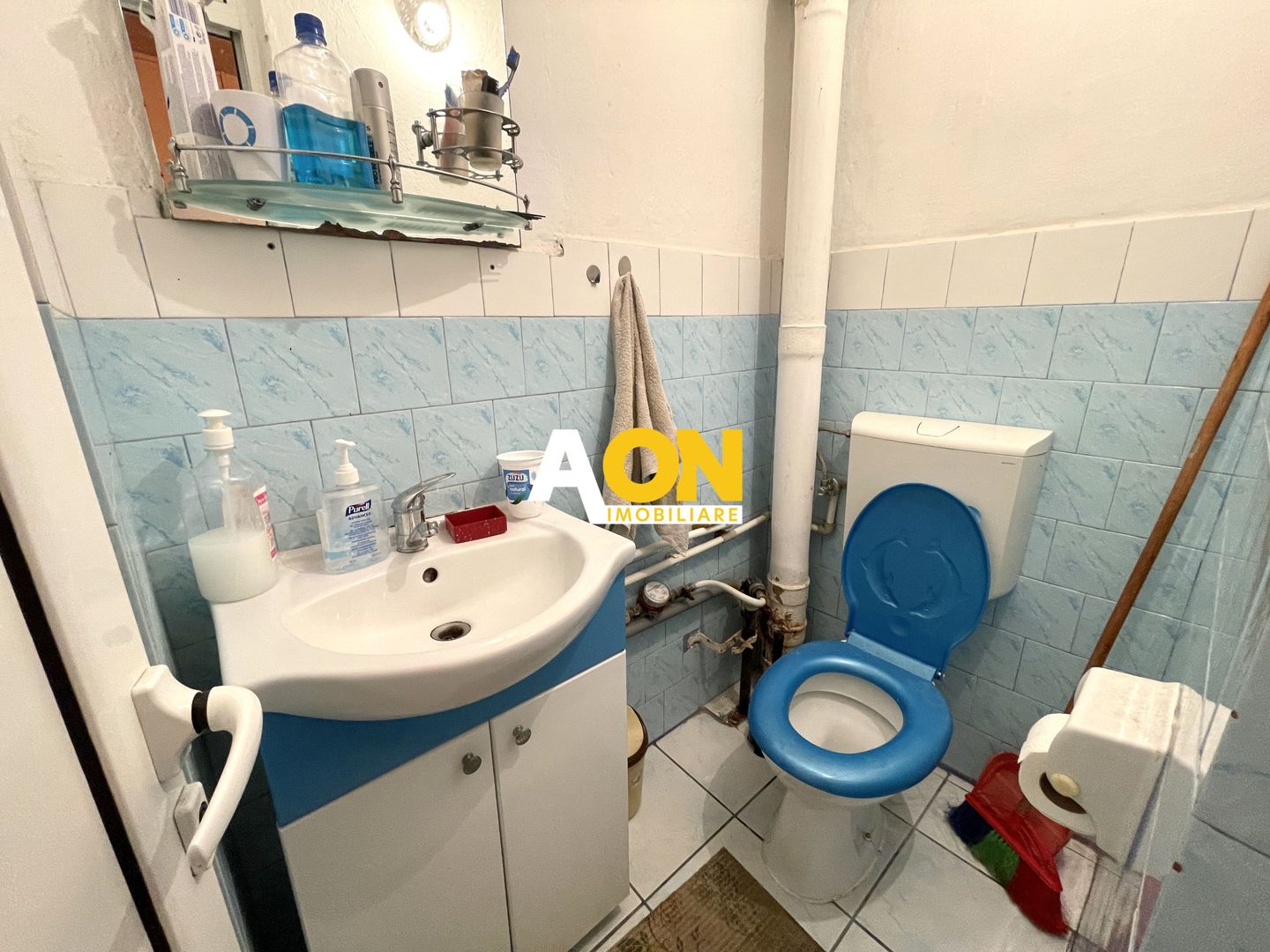 Apartament 3 camere, 2 bai, mobilat-utilat, zona Liceul Sportiv - Poză 8