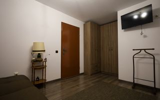 Casa cu istorie - Conac de vanzare | Renovat | Prahova | Comision 0% - Poză 8