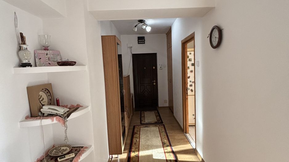 Apartament cu 4 camere decomandate, 92 mp utili – Piața Centrală, Craiova - Poză 9