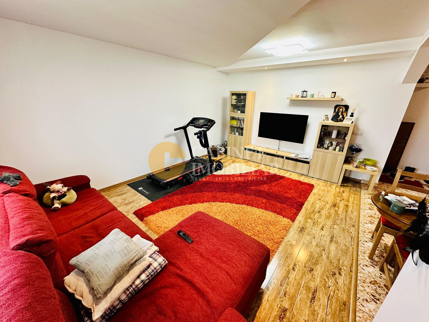 Apartament cu 3 Camere Decomandat - Zona Nicolina 2 - Bloc 1989 - Poză 2