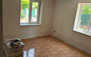 Vânzare 2 case pe un teritoriu, situată pe satul. Marandeni. - Poză 21