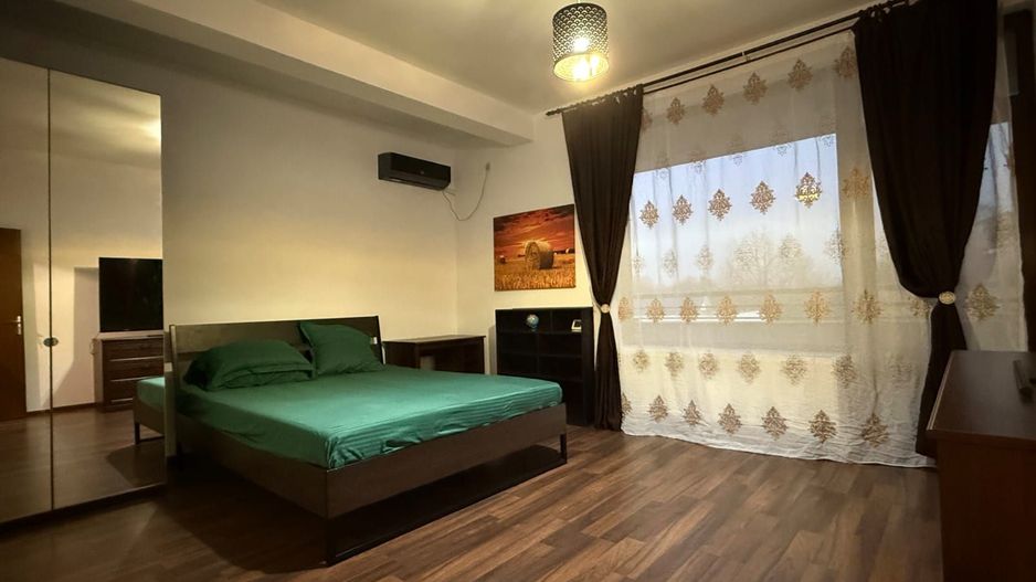 Inchiriez apartamant 2 camere - Poză 1