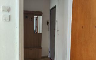 Vanzare apartament luminos de 2 camere in Titan-Lotru, pret negociabil - Poză 8