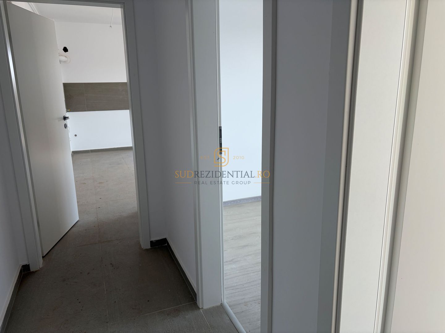 MUTARE RAPIDA! Apartament 3 camere, 60mp, acces facil Metrou Berceni - Poză 11