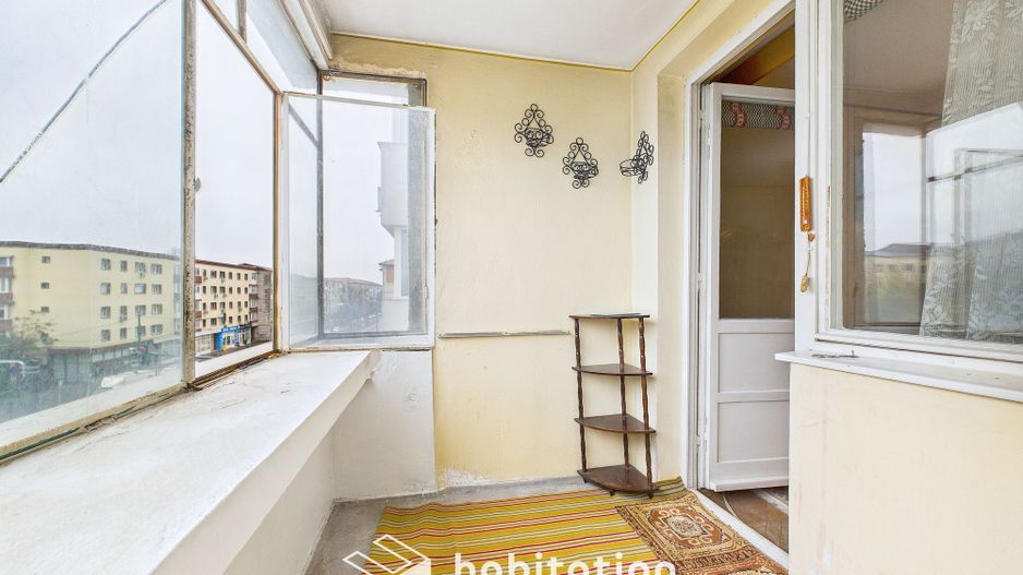 2 camere, et 3, bloc cu lift – vedere la bulevard,  Girocului - Kaola - Poză 5