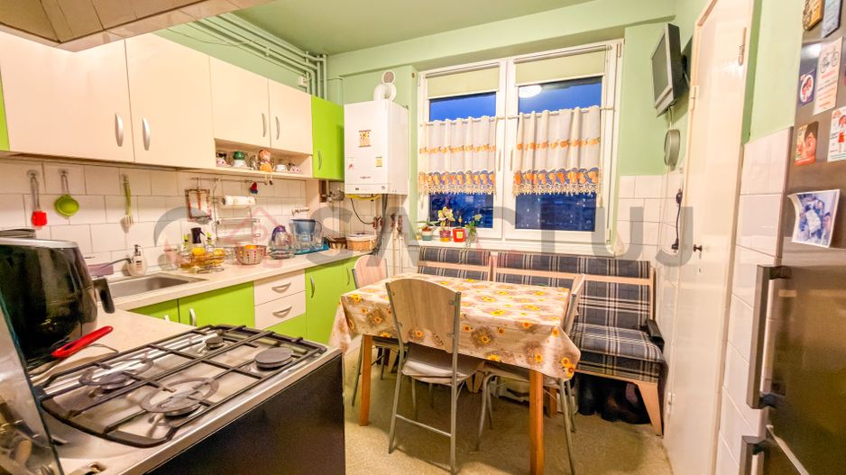 Iulius Mall - Etaj Intermediar, Priveliste Asupra Orasului - Poză 5