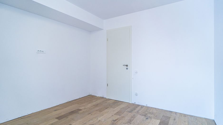 Strada Ghidigeni, zona Raul Doamnei, 3 camere, bloc nou, 2 bai, DOAR PLATA CASH - Poză 11
