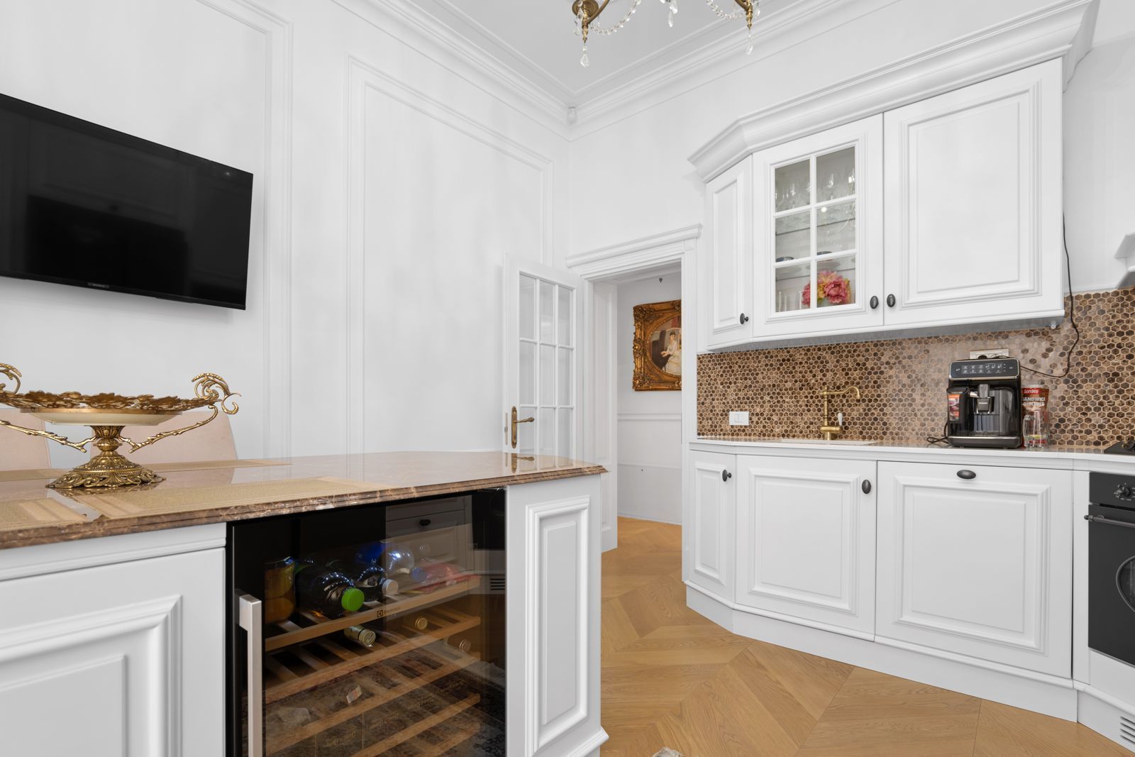 De Inchiri Vila premium complet consolidata LUX 7 camere Matei Basarab - Poză 10