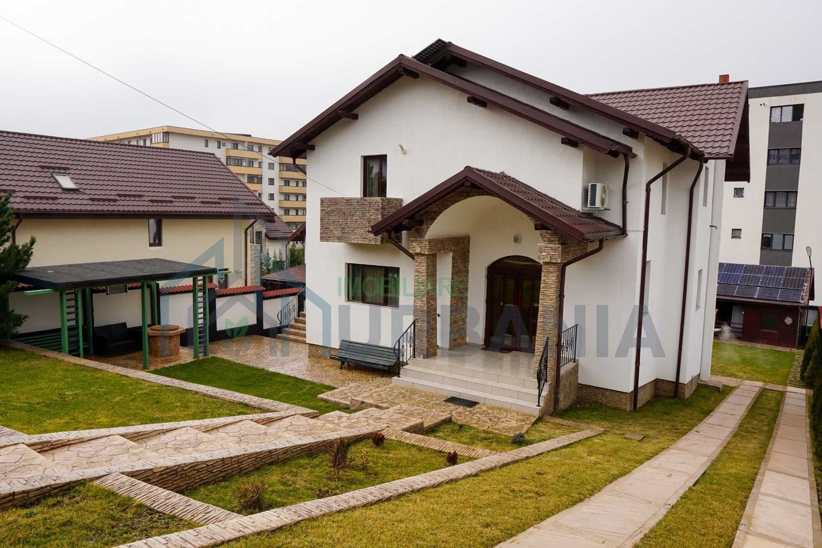 Casa de familie 271mp, teren 750mp, mobilata si utilata, Visan - Poză 1
