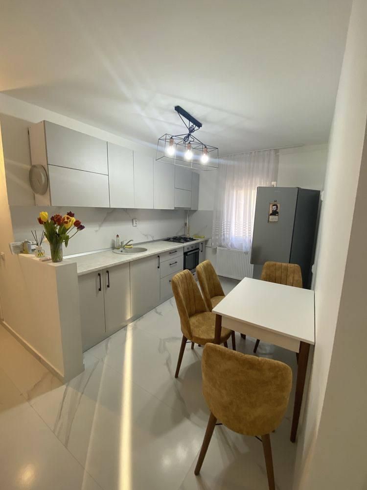 Închiriere Apartament 2 camere Sălaj, decomandat, renovat complet,  Petfriendly - Poză 1