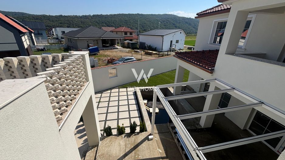 Vila EXCLUSIVISTA cu Piscina, Garaj si 3 Terase - Poză 14