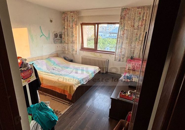 Apartament 3 camere decomandat Nicolina – 67 m² – Etaj 4/4 – 115.000 € - Poză 3