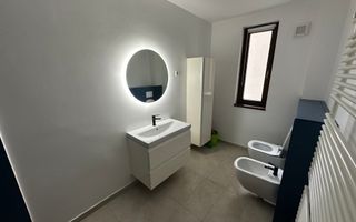 Apartament de 3 camere, 70mp, parcare, Zona Semi-Central - Poză 10