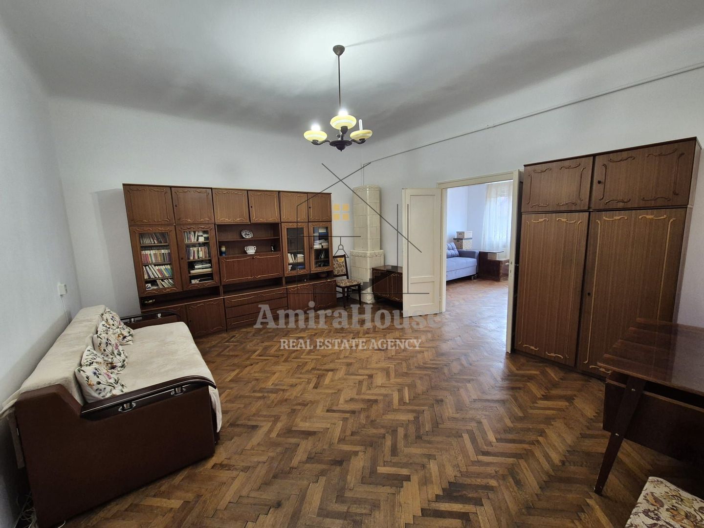 0% Cumparare Casa cu 3 camere in zona Ultracentrala 3 min de Parcul Central - Poză 5