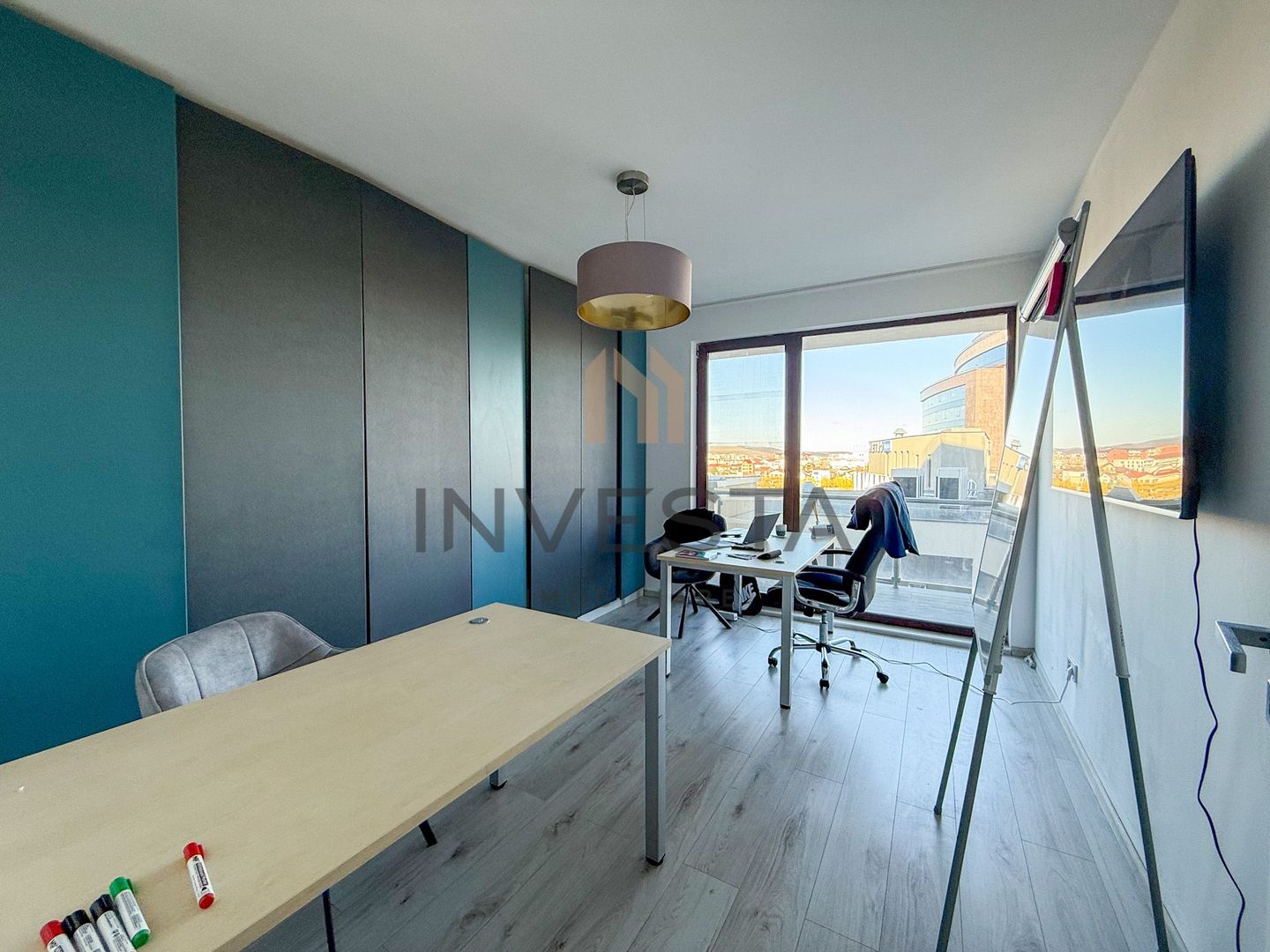 Penthouse 4 camere 120 mp utili + terasa 145 mp! Panorama spre lac! - Poză 12