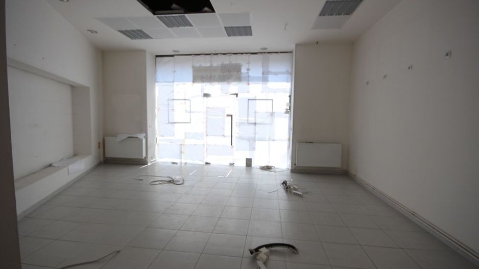 Spațiu comercial de 92mp în zona Ultracentral - Poză 14